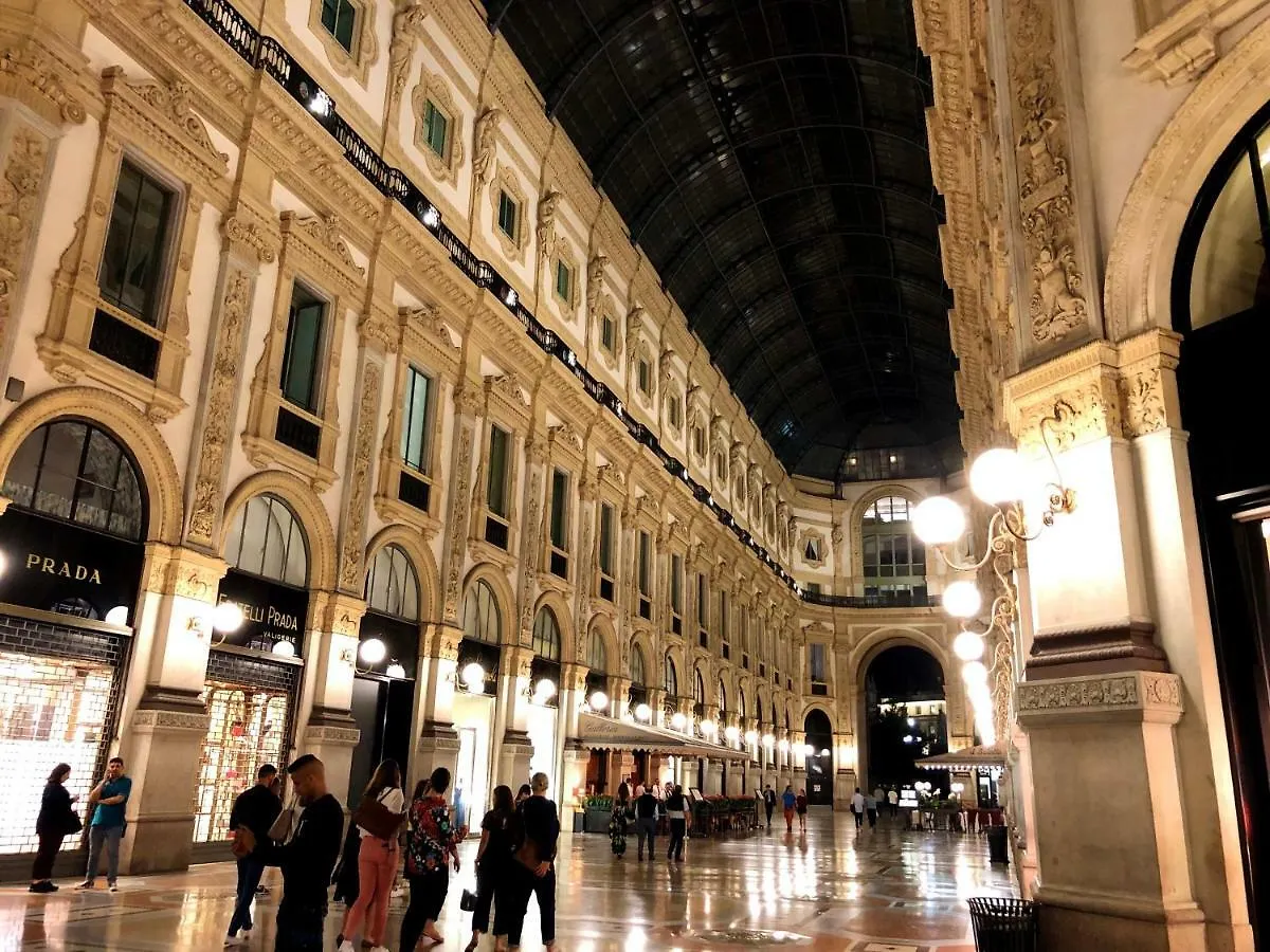 Apartment Luxury Flat By Central Station / Unique View Milan Italy